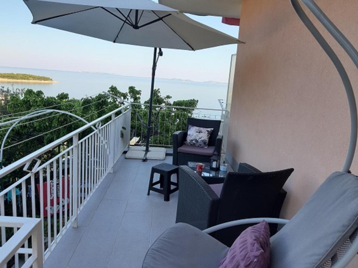 Apartmani Vesna Milisa Primošten المظهر الخارجي الصورة